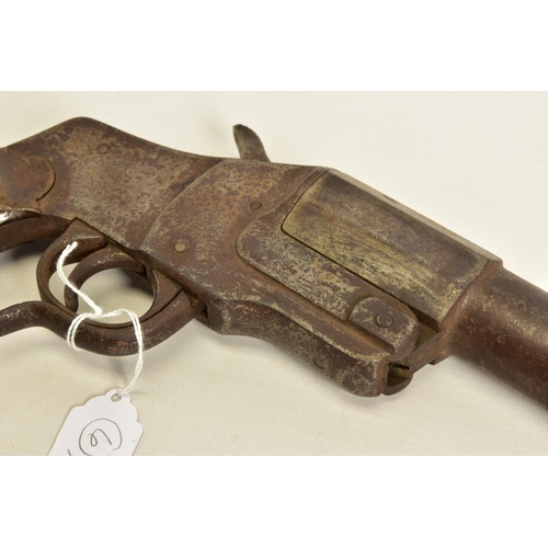 116 - A 27MM HEBEL GERMAN WWI FLARE/SIGNAL PISTOL, in correct working order, the metal work has lost all i... 