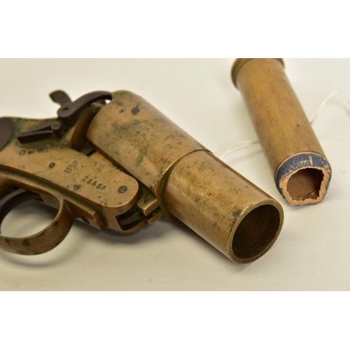 120 - A 1'' WEBLEY & SCOTT MK II FLARE/SIGNAL PISTOL, made in 1918 and bearing military proof marks, it ha... 