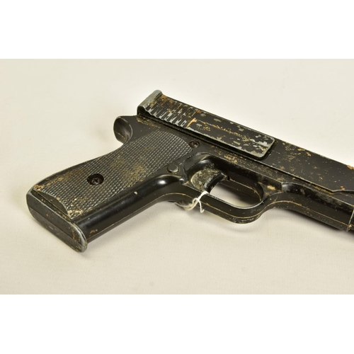 124 - A BB DIANA G10 REPEATER AIR PISTOL, in working order with a loss of a considerable amount of its jap... 