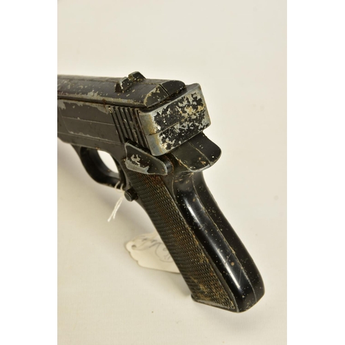 124 - A BB DIANA G10 REPEATER AIR PISTOL, in working order with a loss of a considerable amount of its jap... 