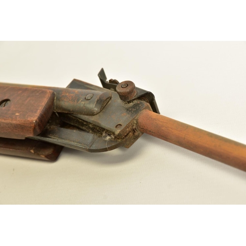 131 - A .22'' BREAK ACTION SPRING AIR RIFLE, serial number 05 88 g in working order marked 'Made in Hungar... 