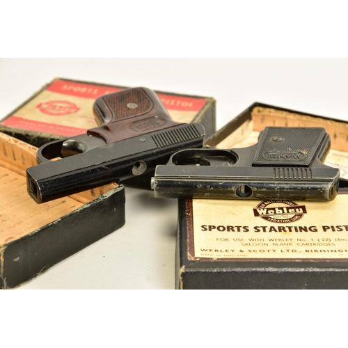 139 - A .22'' RIM FIRE BLANK MK 3 SPORTS STARTING PISTOL by Webley & Scott Ltd complete with it's box, tog... 