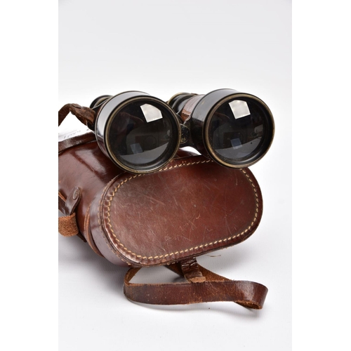 74 - A BOXED PAIR OF FRENCH MADE MG (MINISTERE LA GUERE) WWI BINOCULARS, which are marked Mk V SPL & 7207... 