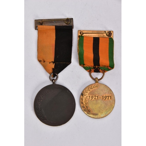 90 - 'IRISH WAR OF INDEPENDANCE MEDALS' both with wearing bar clasps, but believed to be later produced c... 