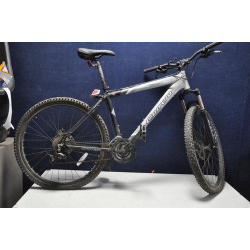 Carrera kraken discount se mountain bike