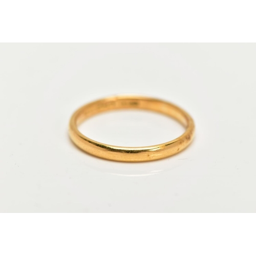 1 - A 22CT GOLD BAND RING, a plain polished band ring, 22ct hallmark for Birmingham, width 3mm, ring siz... 