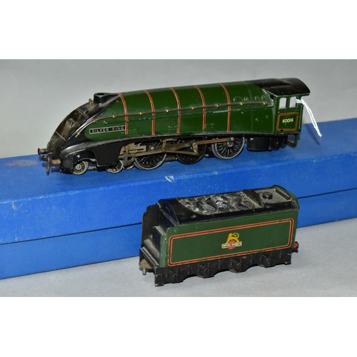 393 - A HORNBY DUBLO A4 CLASS LOCOMOTIVE, 'Silver King' No. 60016, B.R. Lined green livery (EDL11), playwo... 