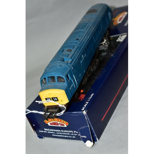 399 - A BOXED BACHMANN 00 GAUGE CLASS 40 LOCOMOTIVE, 'Empress of Britain' No. D210, B.R. Green livery (32-... 