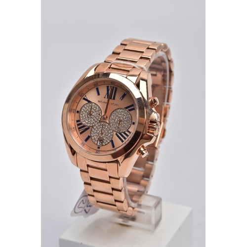 42 - A LADIES ROSE GOLD TONE 'MICHAEL KORS' CHRONOGRAPH WRISTWATCH, round rose gold dial signed 'Michael ... 