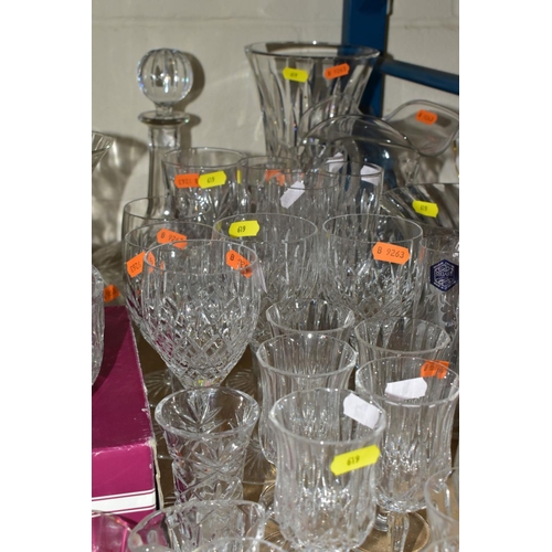 619 - A GROUP OF GLASSWARE AND CUT GLASS, including  four Stuart crystal champagne flutes, three matching ... 