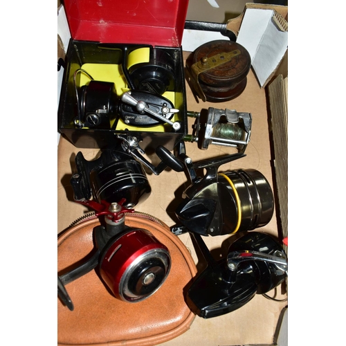 701 - SEVEN VINTAGE FISHING REELS, comprising a Garcia Mitchell 300 with spare spool, Daiwa 28 closed face... 