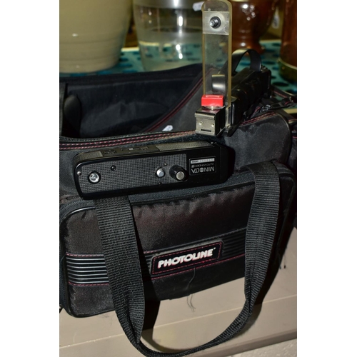 702 - PHOTOGRAPHIC EQUIPMENT, comprising Minolta XG-1 35mm film SLR Camera body fitted with a Sirius 28-70... 