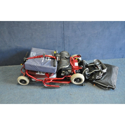1051 - A PRO RIDER TE-FS4 FOLDING DISABILITY SCOOTER with charger and rain cover