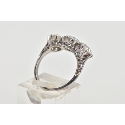2 - A LARGE THREE STONE DIAMOND RING, three old cut diamonds, centre diamond calculated weight 1.82ct, e... 