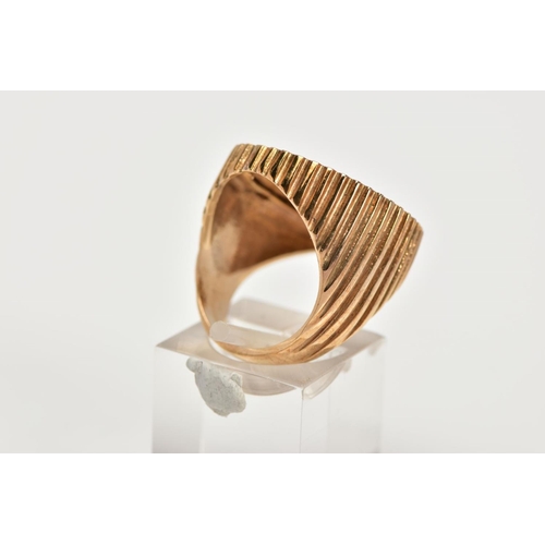 20 - A MOUNTED EDWARDIAN HALF SOVEREIGN RING, sovereign depicting King Edward VII, obverse depicting Geor... 