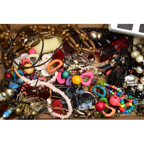 134 - A SMALL BOX OF COSTUME JEWELLERY, to include an amethyst necklace, a silver blue topaz and diamond h... 