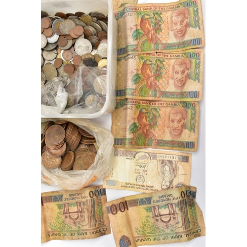 170 - A PLASTIC TUB CONTAINING WORLD COINS AND USED BANKNOTES