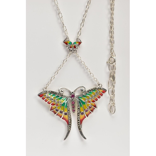 43 - A PLIQUE-A-JOUR GEM BUTTERFLY PENDANT NECKLACE, with ruby detail to the body, red, yellow and green ... 