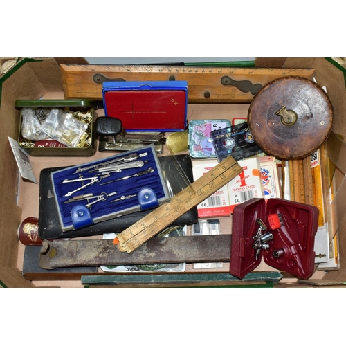 545 - A QUANTITY OF ASSORTED DRAWING INSTRUMENTS AND RULERS, to include Rabone folding wooden rulers, Rabo... 