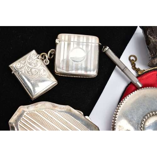 62 - SEVEN SILVER AND WHITE METAL ACCESSORIES, to include three early 20th century silver vesta cases, a ... 