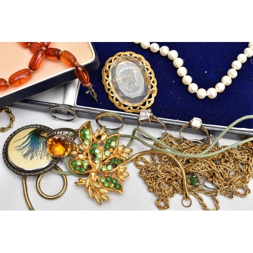 92 - A BOX OFF COSTUME, GEM, SILVER AND WHITE METAL JEWELLERY, to include an oval banded agate ring, past... 