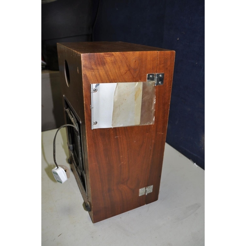 1105 - A VINTAGE AKAI M-9 REEL TO REEL PLAYER in a walnut veneer case and lid, Serial No 38139 ( PAT pass a... 