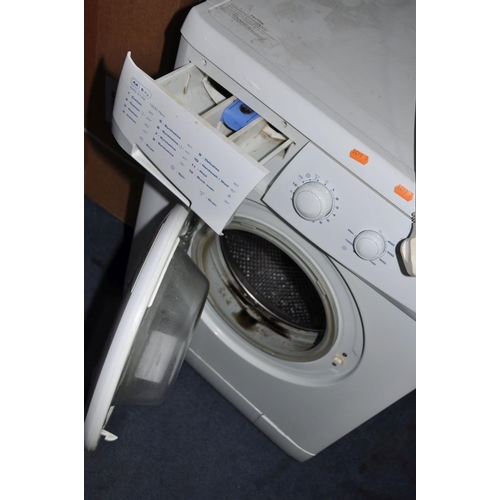 1151 - A WHIRLPOOL AWG 5122 WASHING MACHINE (PAT pass and powers up but not tested any further)