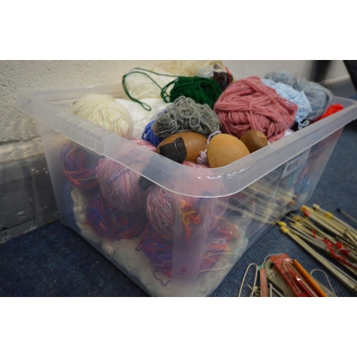 1283 - QUANTITY OF KNITTING WOOL, needles and other accessories