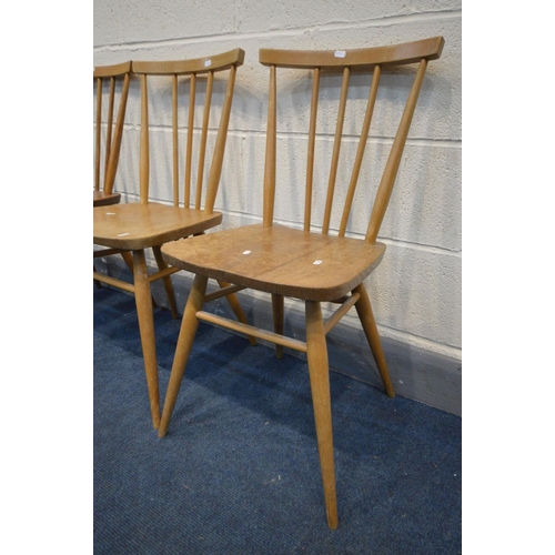 1340 - A SET OF FIVE ERCOL ELM AND BEECH ALL PURPOSE CHAIRS, model 391 (condition- two chairs with darker s... 