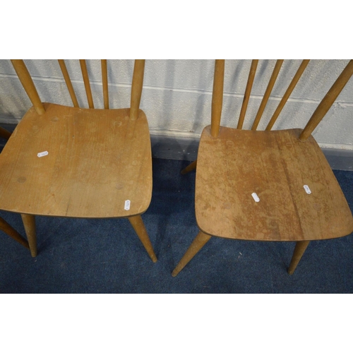 1340 - A SET OF FIVE ERCOL ELM AND BEECH ALL PURPOSE CHAIRS, model 391 (condition- two chairs with darker s... 