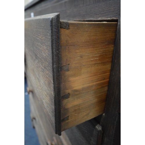 1391 - A GEORGIAN OAK CHEST OF TWO OVER THREE LONG DRAWERS, turned handles, on bracket feet, width 112cm x ... 