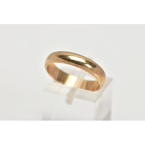 1 - A 9CT GOLD WEDDING BAND RING, plain polished band, hallmarked 9ct gold London, ring size O ½, approx... 