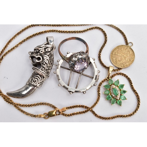 114 - A SELECTION OF JEWELLERY, to include a silver gilt gem set pendant necklace, the pendant of an oval ... 