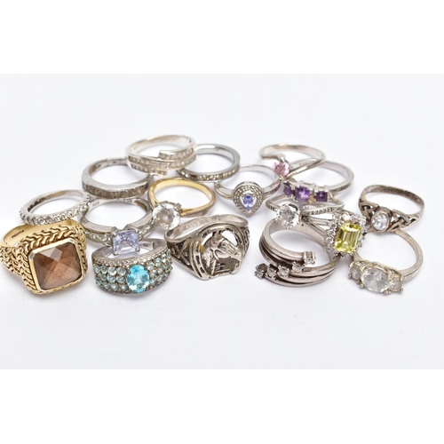 122 - A BAG OF ASSORTED WHITE METAL RINGS, seventeen rings in total to include a silver gilt gents signet ... 