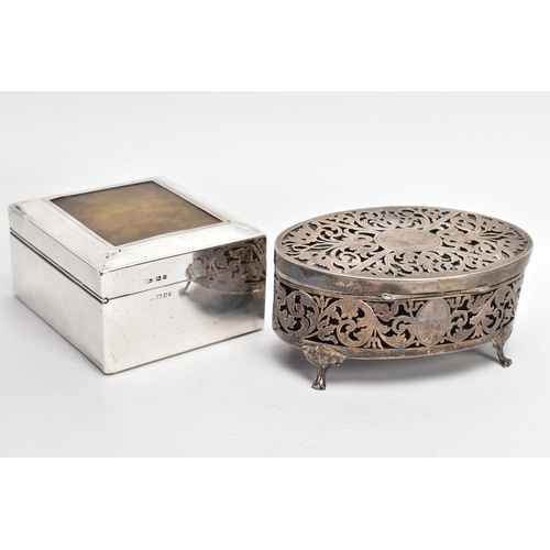 147 - A GEORGE V SILVER LINED, SQUARE CIGARETTE BOX AND A PIERCED OVAL VANITY BOX, engine turned design se... 