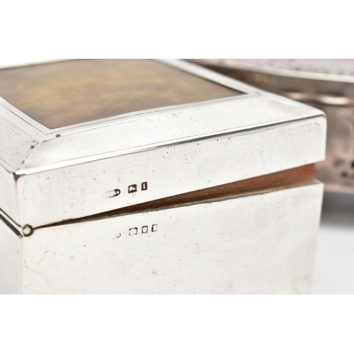 147 - A GEORGE V SILVER LINED, SQUARE CIGARETTE BOX AND A PIERCED OVAL VANITY BOX, engine turned design se... 