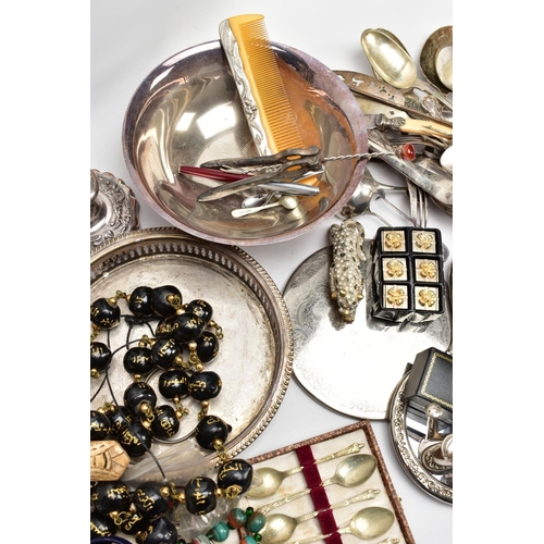 159 - A BOX OF ASSORTED WHITE METAL WARE AND A BAG OF COSTUME JEWELLERY, to include a round white metal en... 