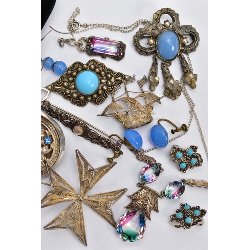 166 - A SELECTION OF WHITE METAL JEWELLERY AND A POCKET WATCH, to include a pair of white metal ball stud ... 