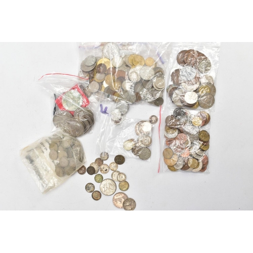 211 - A BOX CONTAINING A SMALL AMOUNT OF WORLD COINS to include a parcel of silver .925 to .400 crowns and... 