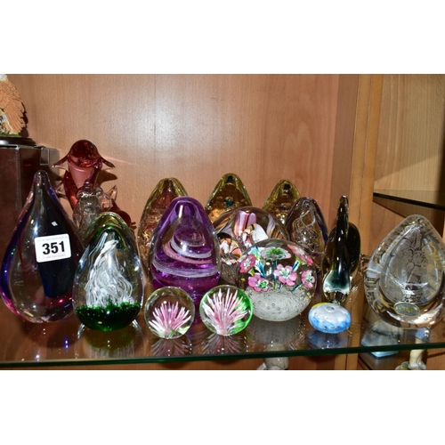 351 - A GROUP OF SEVENTEEN MODERN GLASS PAPERWEIGHTS AND ORNAMENTS, mostly unbranded and of conical shape ... 