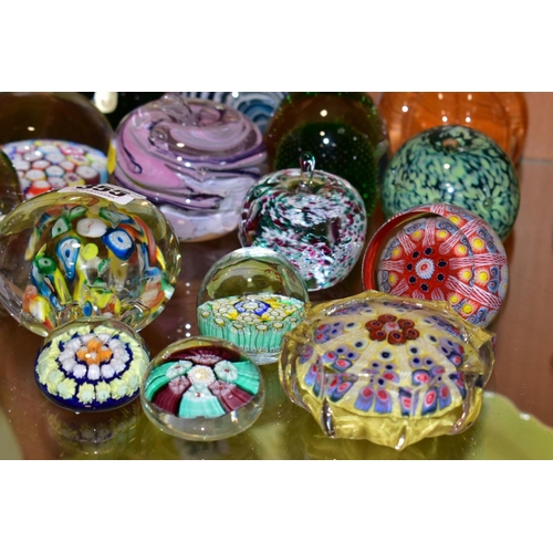 355 - TWENTY MODERN GLASS PAPERWEIGHTS, mostly unbranded, various designs including Millefior, bubble incl... 