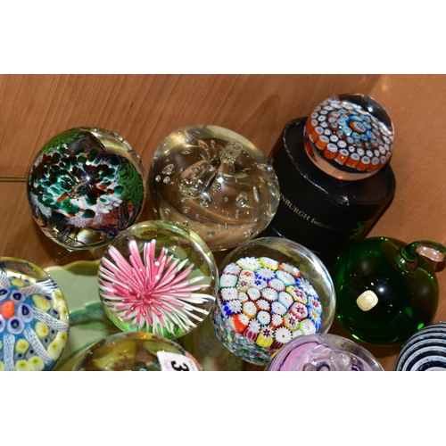 355 - TWENTY MODERN GLASS PAPERWEIGHTS, mostly unbranded, various designs including Millefior, bubble incl... 