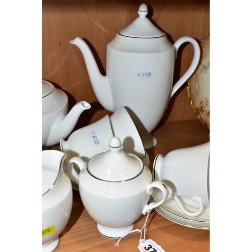 370 - A WEDGWOOD SIGNET PLATINUM PART TEA/COFFEE SERVICE, comprising coffee pot, tea pot, milk jug, twin h... 