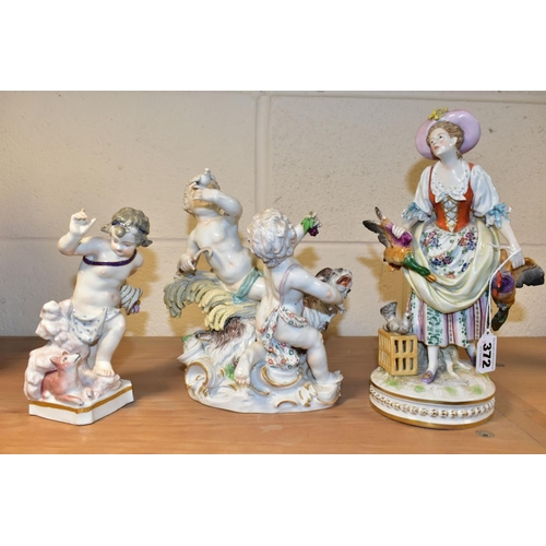 372 - THREE 19TH CENTURY CONTINENTAL PORCELAIN FIGURES AND FIGURE GROUP, comprising a lady in 18th Century... 