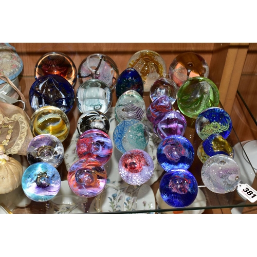 381 - TWENTY FIVE CAITHNESS GLASS PAPERWEIGHTS, including 'Inner Circle', 'Nemesis', 154/750, 'Ribbons', '... 