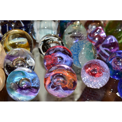 381 - TWENTY FIVE CAITHNESS GLASS PAPERWEIGHTS, including 'Inner Circle', 'Nemesis', 154/750, 'Ribbons', '... 