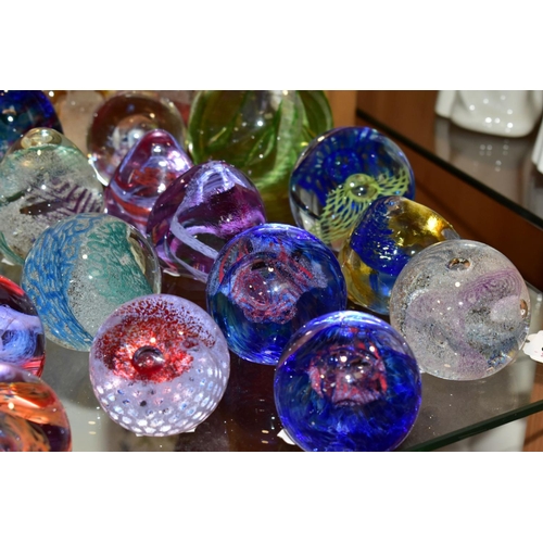 381 - TWENTY FIVE CAITHNESS GLASS PAPERWEIGHTS, including 'Inner Circle', 'Nemesis', 154/750, 'Ribbons', '... 