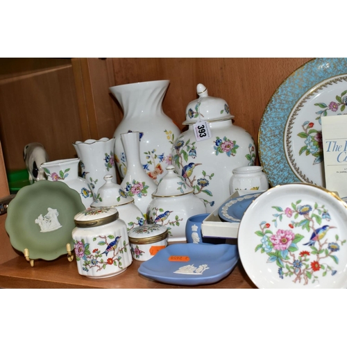 393 - A COLLECTION OF AYNSLEY 'COTTAGE GARDEN' AND 'PEMBROKE' PATTERN GIFTWARE AND A SMALLL QUANTITY OF WE... 