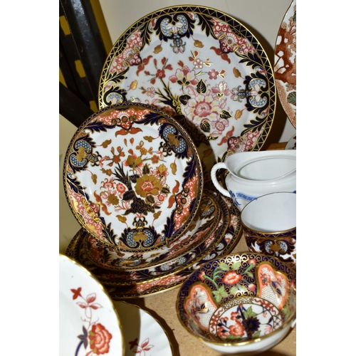 525 - A GROUP OF ASSORTED ROYAL CROWN DERBY PLATES, CUPS, SAUCERS, etc, including five assorted 19th and 2... 