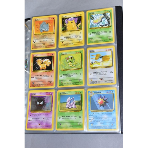 542 - SEALED POKEMON FOSSIL BOOSTER BOX, OPENED FOSSIL BOOSTER BOX AND A QUANTITY OF POKEMON CARDS, two fo... 